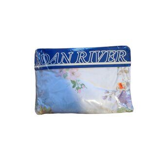 Dan River vintage new old stock twin fitted sheet floral  no iron white